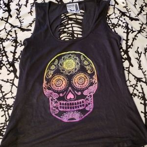 Sliced back tank top